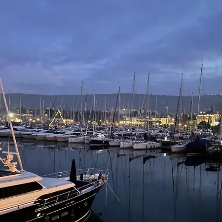 Marina - Free Parking *