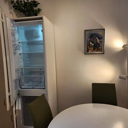 Marina - Free Parking Izola