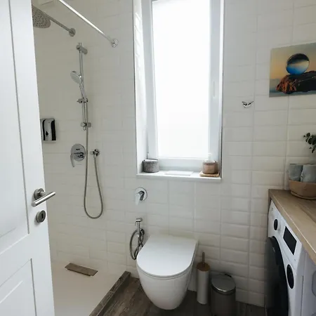 Marina - Free Parking