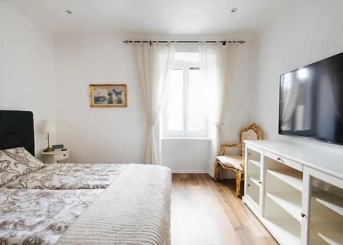 Marina - Free Parking Appartement