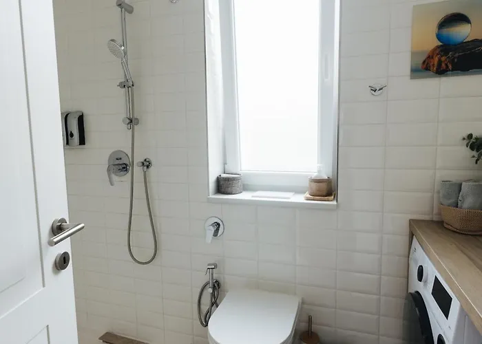 Marina - Free Parking